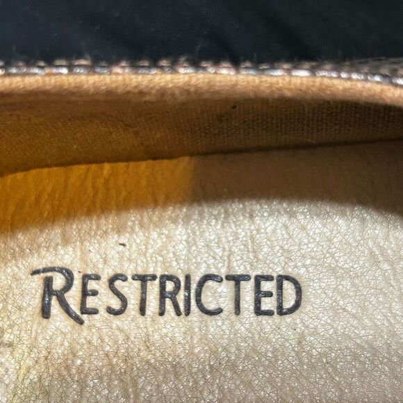 Restricted Slip-on Sneakers Women's Size 9 Black Brown Textured Snakeskin Print - Picture 9 of 10